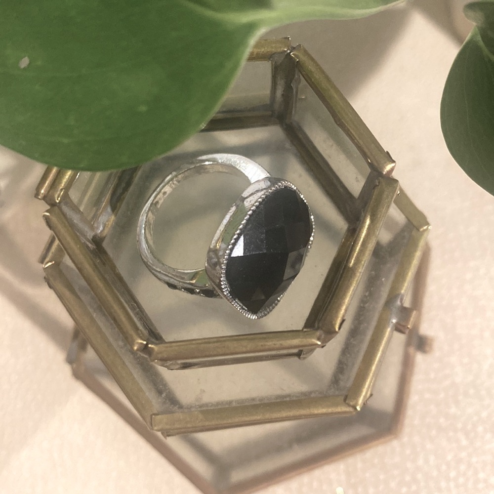 Silver Black Faceted Stone Statement Ring - image 8